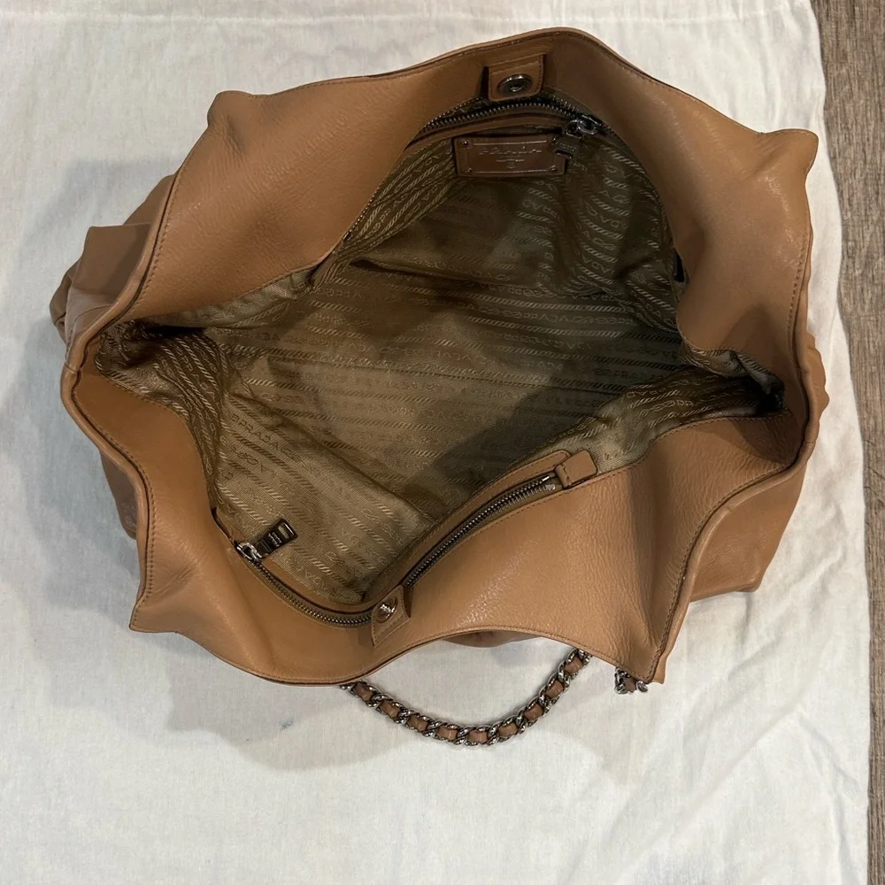 Prada Tan Leather Oversized Tote - Picture 5 of 15